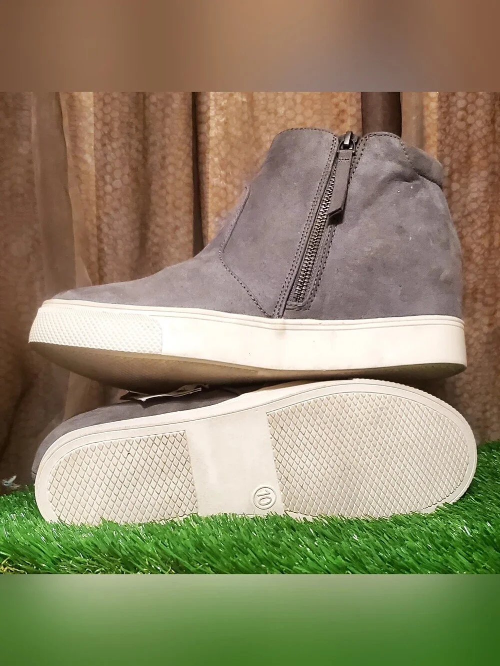 Womens Universal Thread Cindy Wedge Sneakers